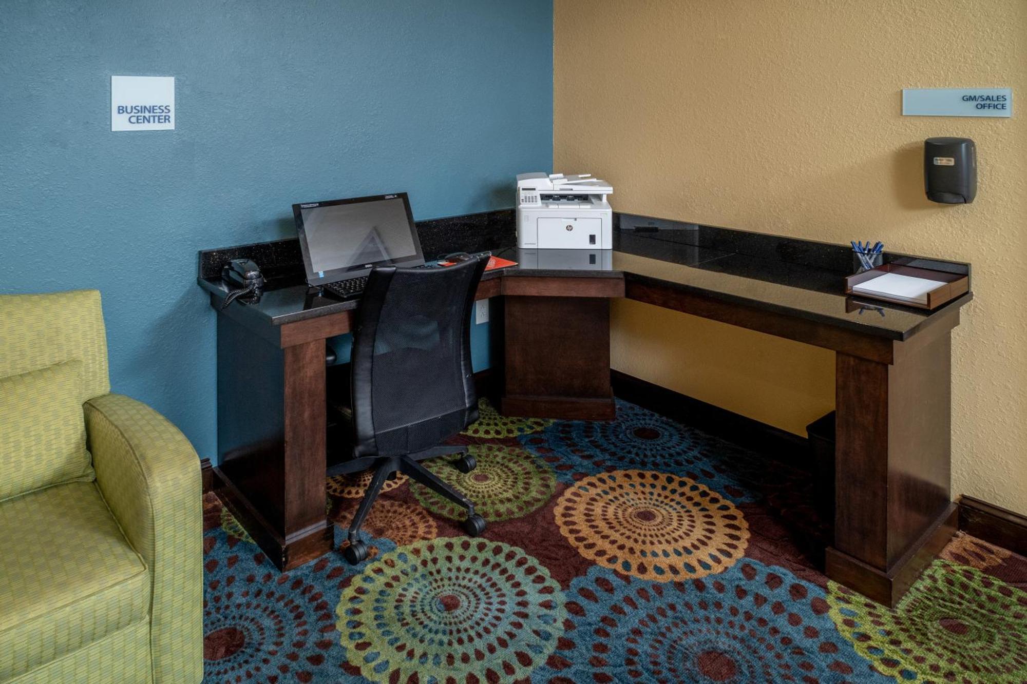 Holiday Inn Express & Suites Lebanon By Ihg Экстерьер фото