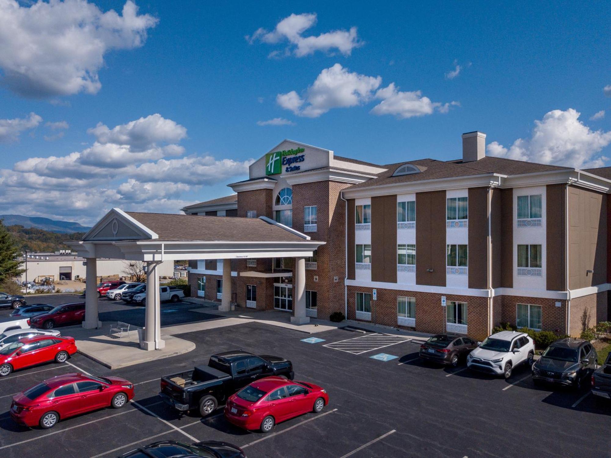 Holiday Inn Express & Suites Lebanon By Ihg Экстерьер фото